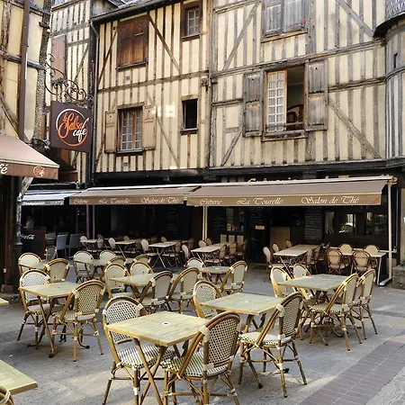 Le Montabert